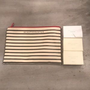 Beautycounter bundle with make up bag